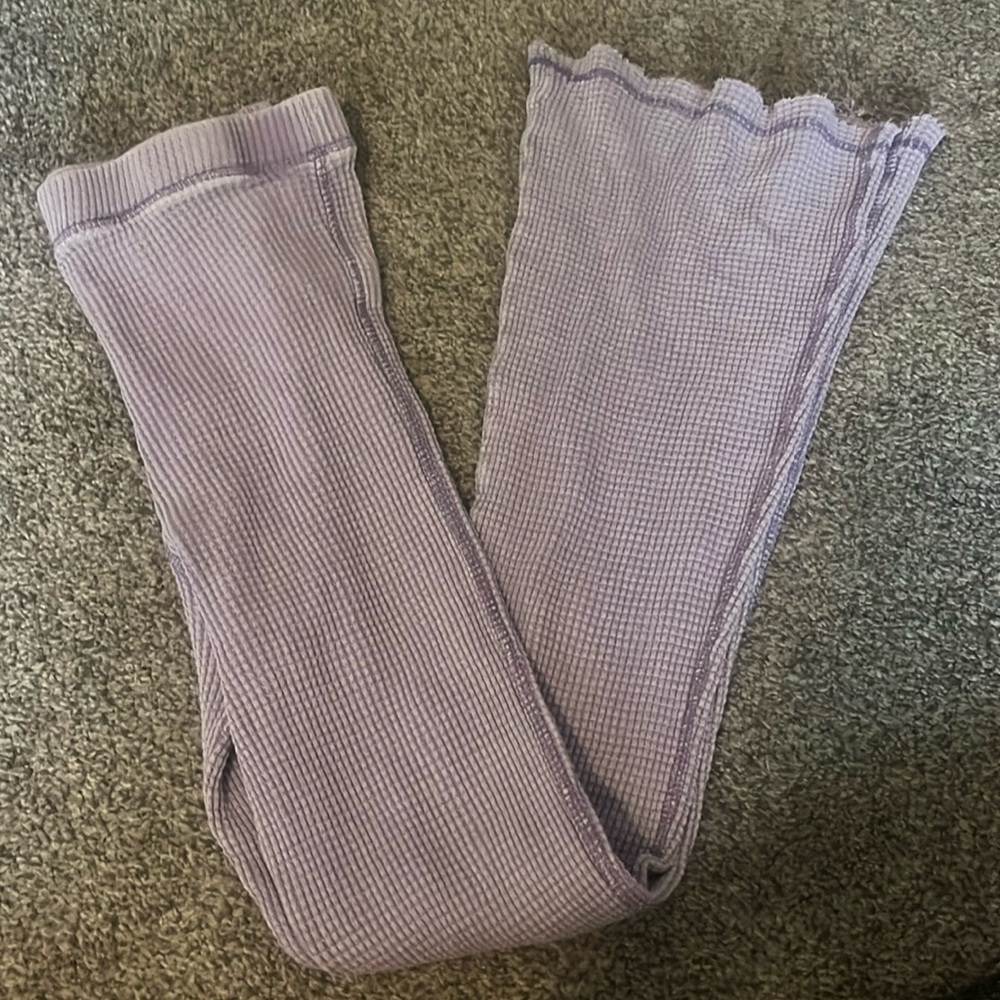 Light purple waffle pattered flare pants
